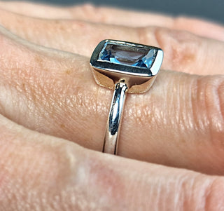 Ring mit einem Aquamarin