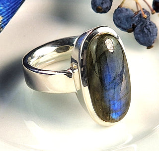 Ring mit einem Labradorit