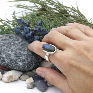 Ring mit einem Labradorit