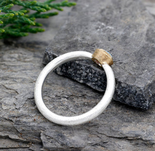 Ring mit echtem Edelopal