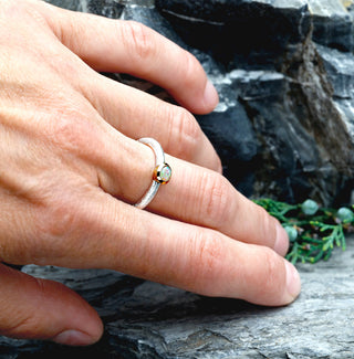 Ring mit echtem Edelopal