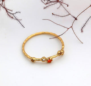 Ring mit Mondstein, Citrin und Carneol