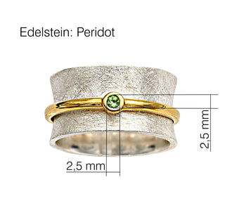 Ring mit einem Peridot