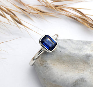 Ring mit einem Kyanit