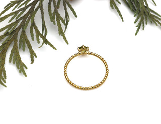 Ring "Seilchen" mit echtem Peridot