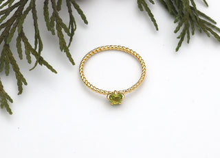 Ring "Seilchen" mit echtem Peridot