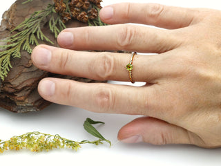 Ring "Seilchen" mit echtem Peridot