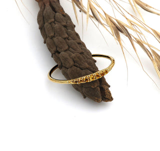 Ring mit einer Spur von Citrin