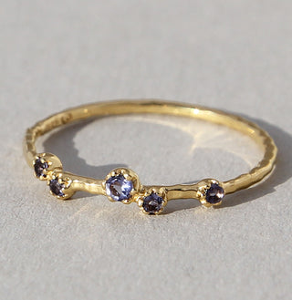 Ring "Streuung der Sterne" mit echtem Iolith