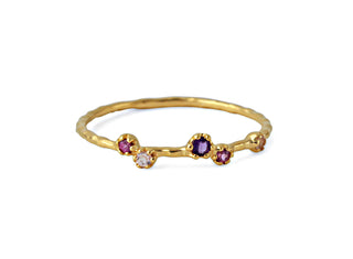 Ring "Streuung der Sterne" mit Amethyst, Rhodolith, Rosenquarz