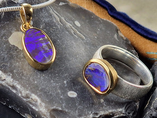Boulder Opal vergoldet