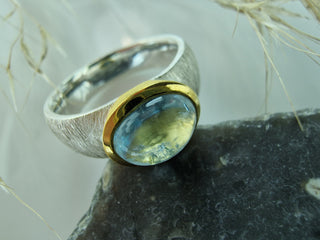 Ring "Klarwasser" mit einem Aquamarin