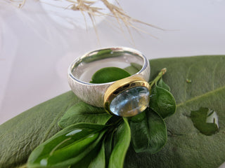 Ring "Klarwasser" mit einem Aquamarin
