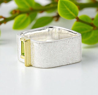 Ring "Geometra Uno" mit Peridot