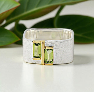 Ring "Geometra Duo" mit Peridot