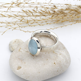 Ring mit einem Aquamarin