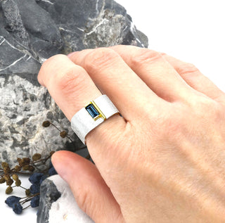 Ring "Geometra Uno" mit London Topas