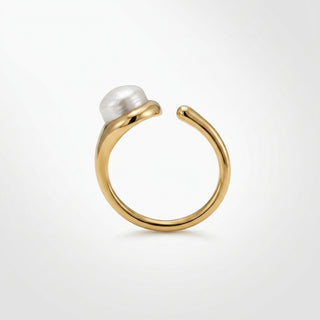 Ring mit Perle