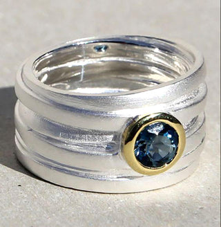 Ring "Leitstern" mit Topas london blue